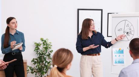 Business Coaches for Entrepreneurs: Growth Strategies for UK Business Owners