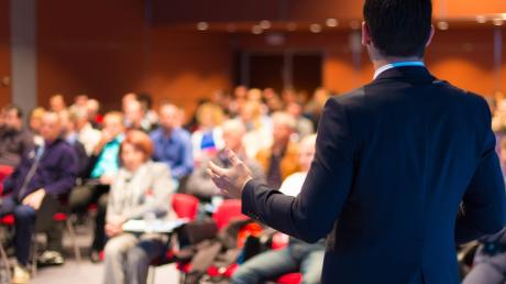 Business Coach Near Me (UK): The Complete Guide to Choosing a Perfect Coach